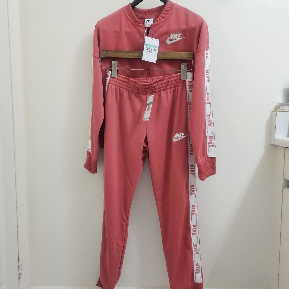 NWT Original Nike Women's Track Suit Set Jacket Dusty Pink, Sz S women XL Girls